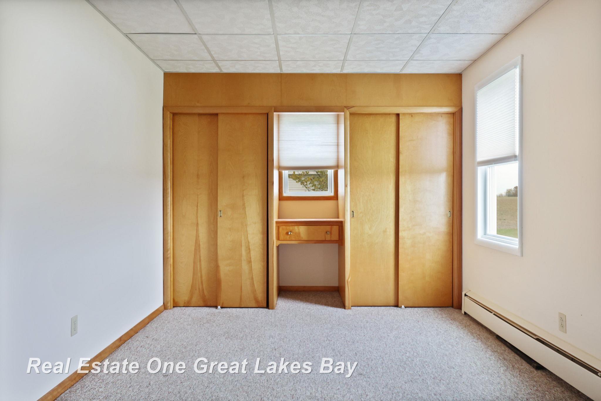 4060 Dickerson Road Akron, MI 48701 - Photo 27 of 62
