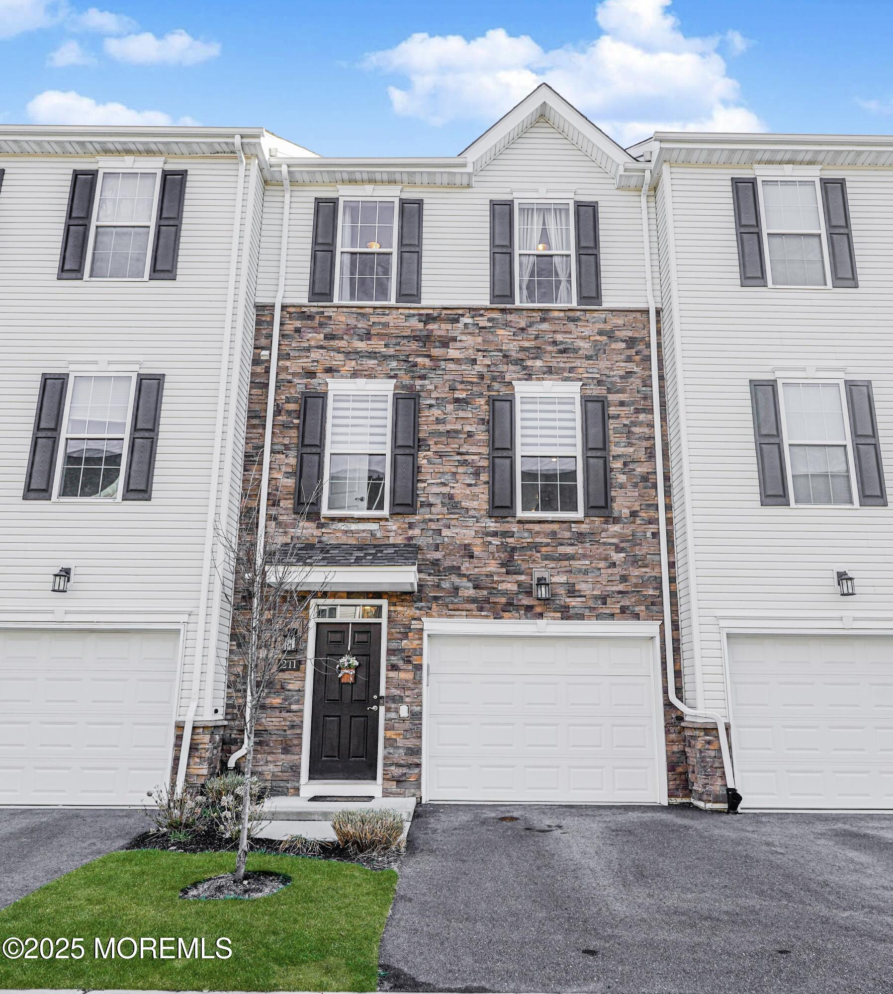 211 Revival Road Brick, NJ 08723 - Photo 1 of 30 NouPQYVu