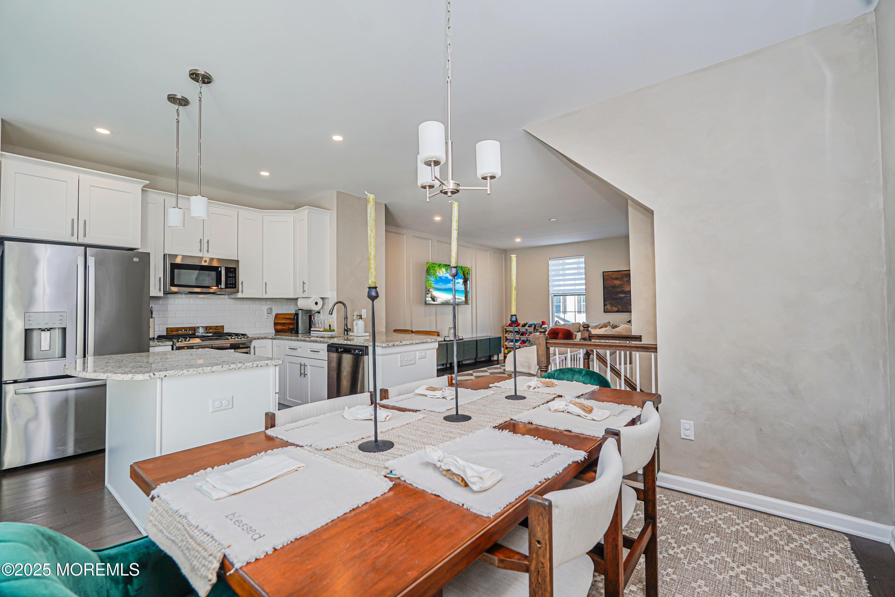 211 Revival Road Brick, NJ 08723 - Photo 17 of 30 8ipdDda3