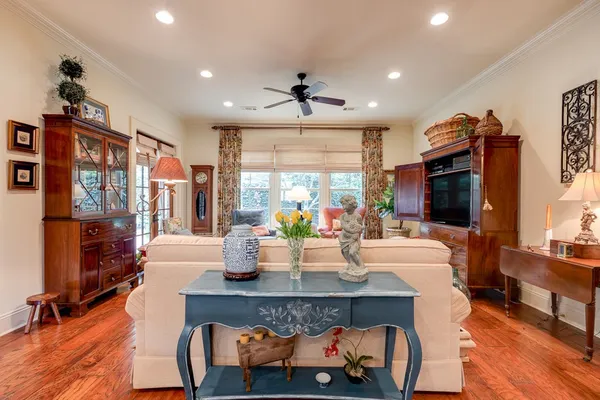 $459,900 | 109 Grove Place, Summit, MS 39666