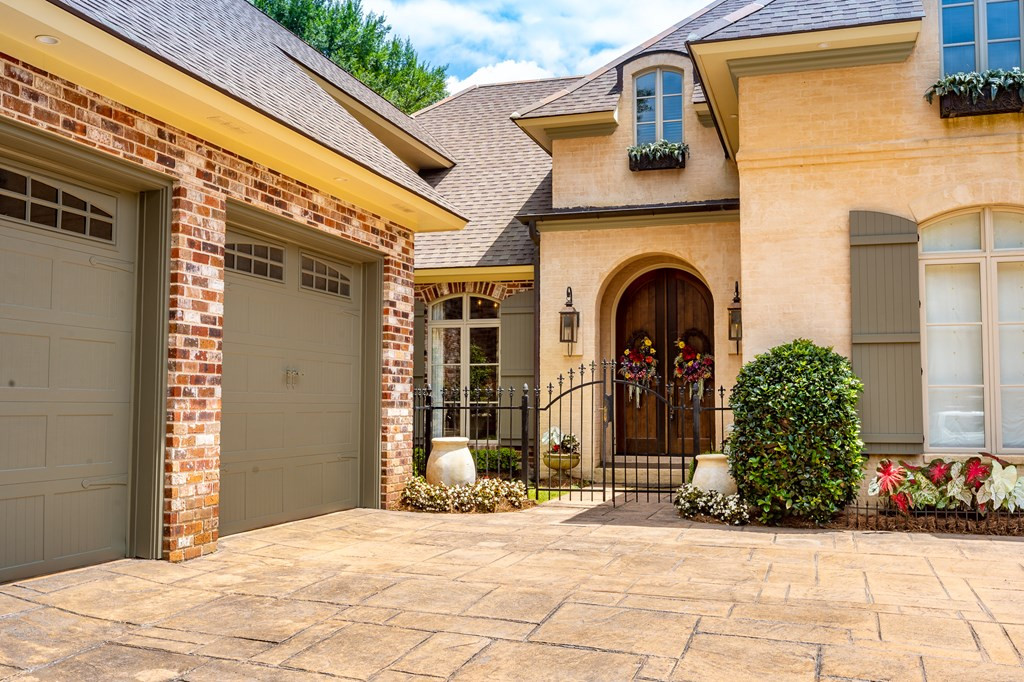 109 Grove Place Summit, MS 39666 - Photo 4 of 48 Photo 4