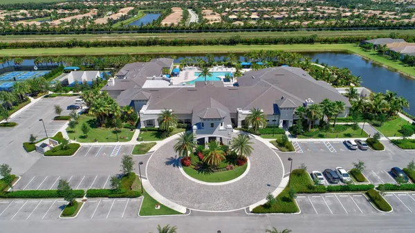 $10,000 | 12882 Granite Mountain Pass, Boynton Beach, FL 33473