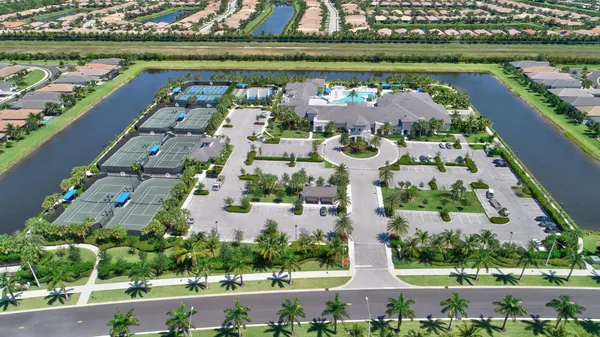 $10,000 | 12882 Granite Mountain Pass, Boynton Beach, FL 33473