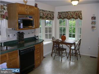 763 Amsterdam Road Mount Laurel, NJ 08054 - Photo 5 of 12 Kitchen