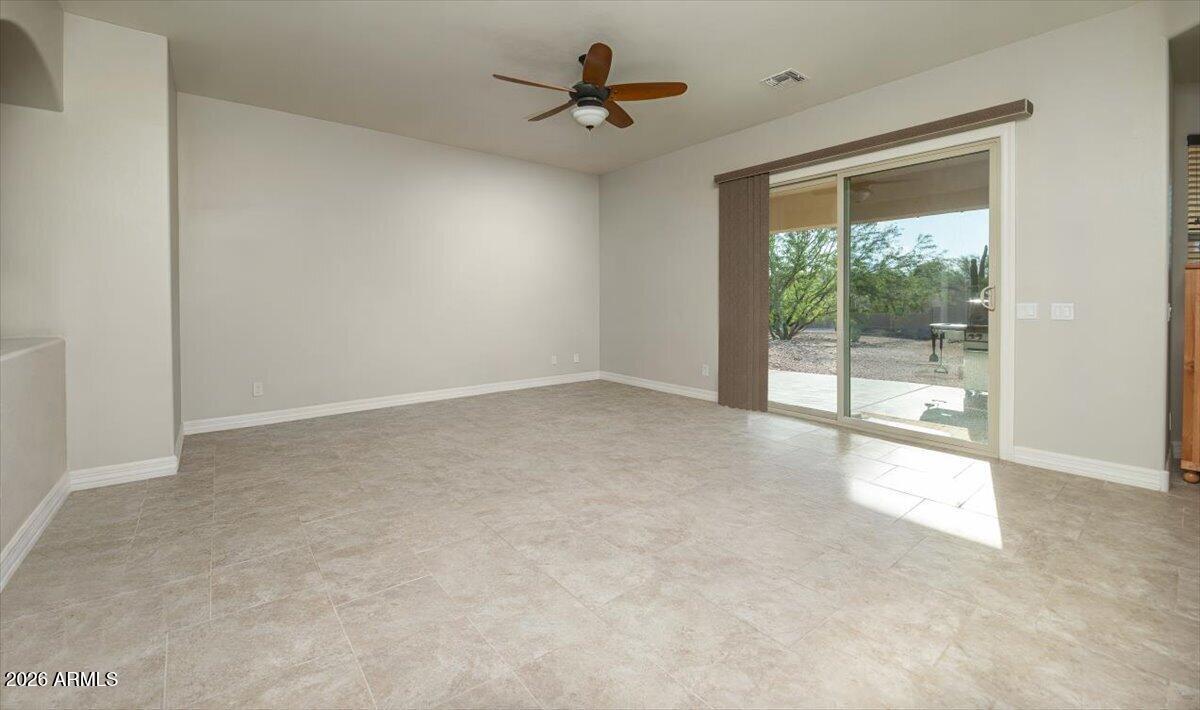 1532 North Roadrunner Road Apache Junction, AZ 85119 - Photo 15 of 54 Family Room