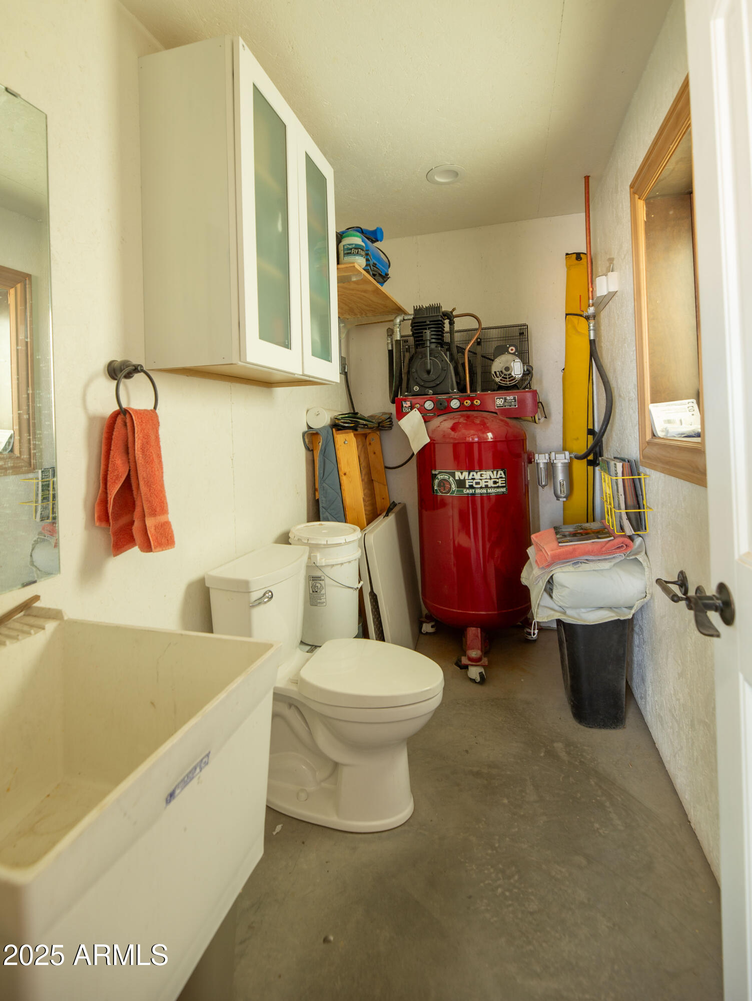 1532 North Roadrunner Road Apache Junction, AZ 85119 - Photo 40 of 54 Garage Bath