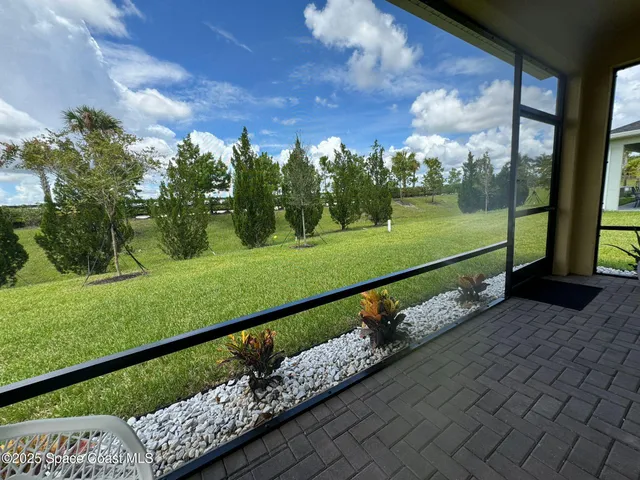 $2,400 | 724 Veridian Circle Northwest, Palm Bay, FL 32907