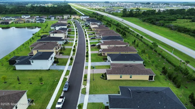 $2,400 | 724 Veridian Circle Northwest, Palm Bay, FL 32907