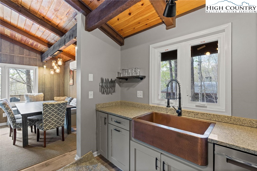 114 Shagbark Road Beech Mountain, NC 28604 - Photo 11 of 35