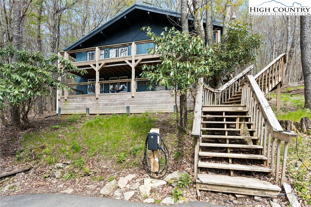 114 Shagbark Road Beech Mountain, NC 28604 - Photo 3 of 35