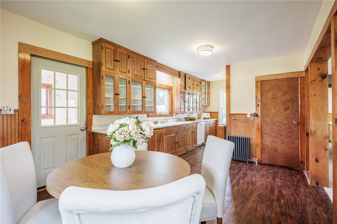 2503 Canandaigua Road Macedon, NY 14502 - Photo 2 of 27