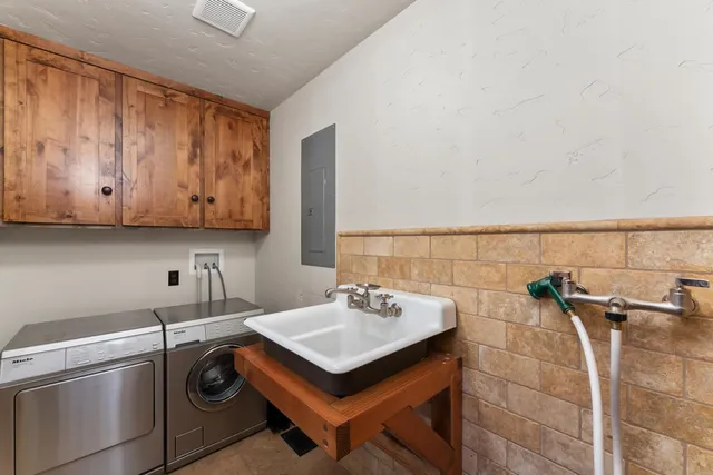 $1,075,000 | 1115 Meadow Drive, Arnold, CA 95223