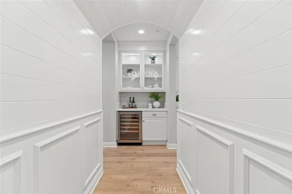 $3,856,000 | 208 Radial, Irvine, CA 92618