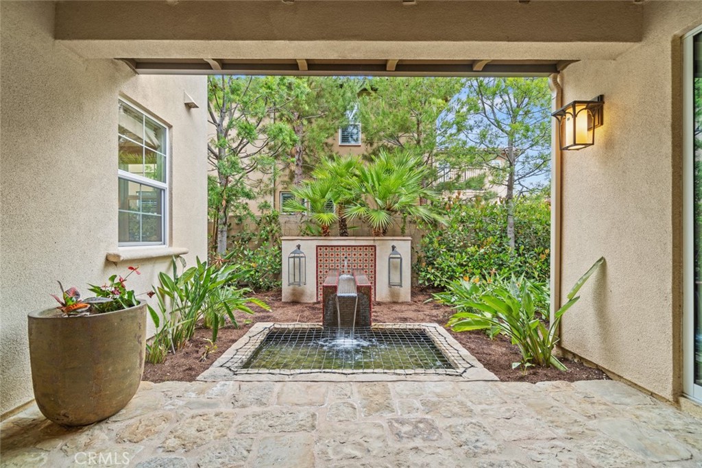 208 Radial Irvine, CA 92618 - Photo 17 of 57