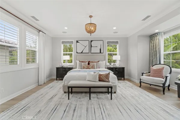 $3,856,000 | 208 Radial, Irvine, CA 92618