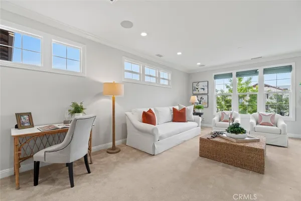 $3,856,000 | 208 Radial, Irvine, CA 92618