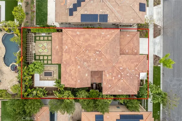 $3,856,000 | 208 Radial, Irvine, CA 92618