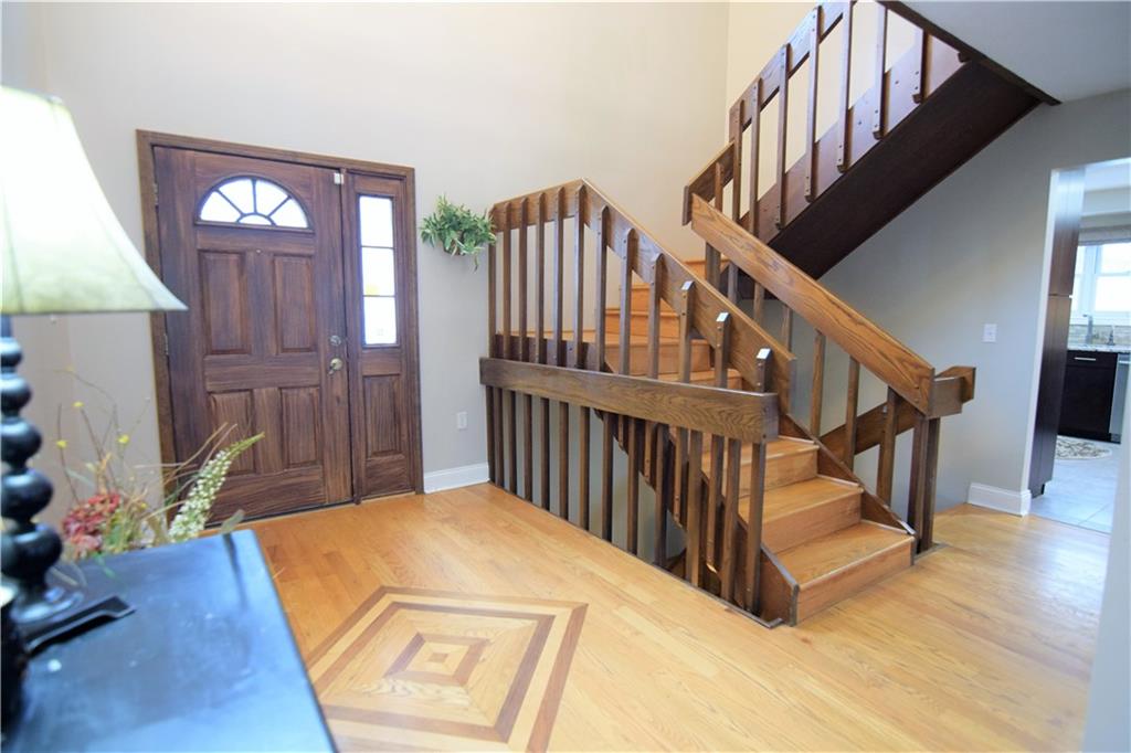 8190 Lantern Road Indianapolis, IN 46256 - Photo 2 of 22 Gallery Image 2