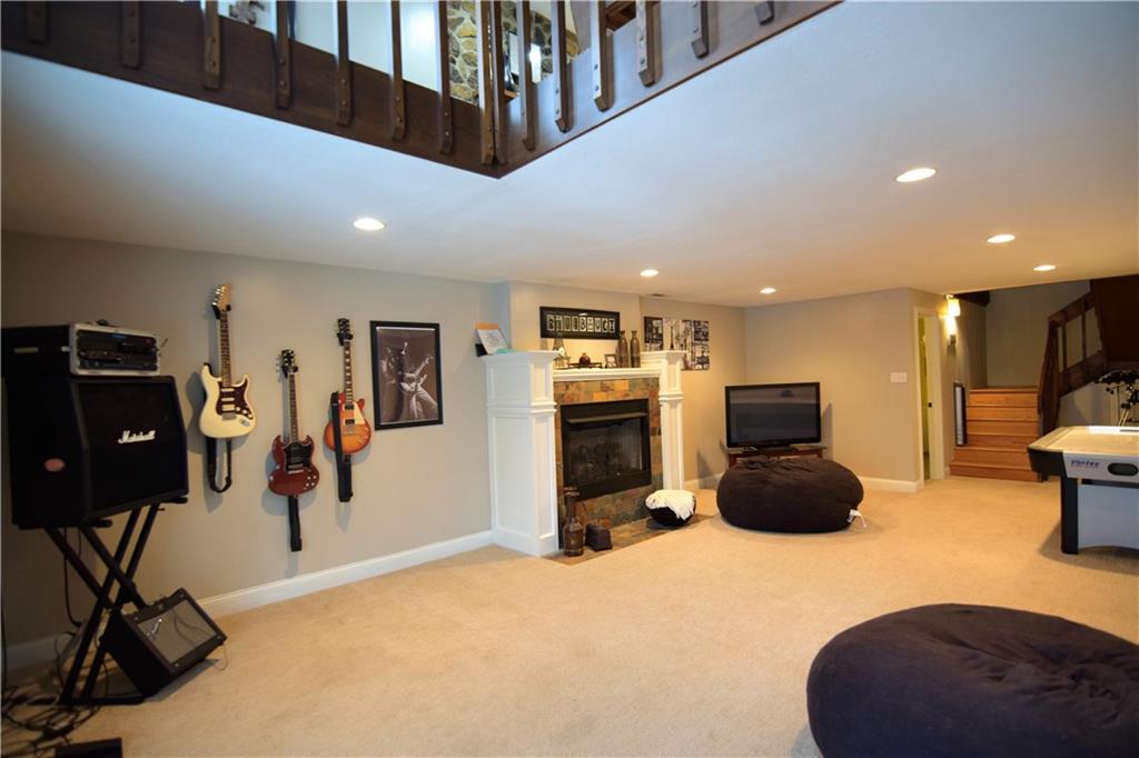 8190 Lantern Road Indianapolis, IN 46256 - Photo 15 of 22 Gallery Image 15