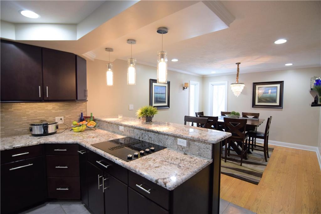 8190 Lantern Road Indianapolis, IN 46256 - Photo 6 of 22 Gallery Image 6