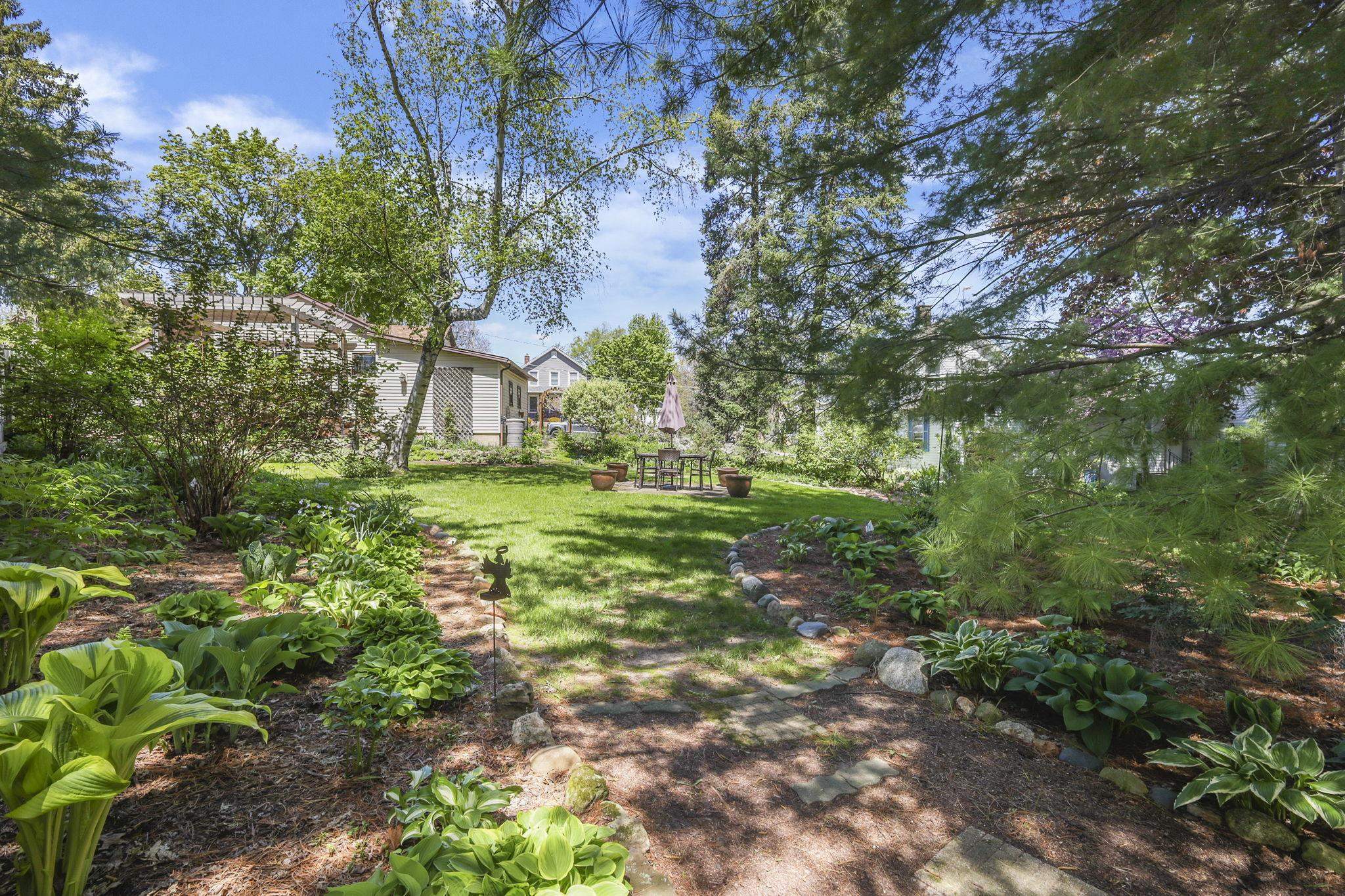 125 Locust Street Lodi, WI 53555 - Photo 15 of 41