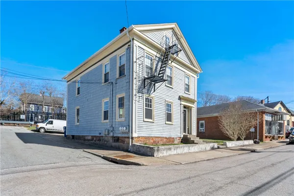 $1,650,000 | 134 Duke Street, East Greenwich, RI 02818