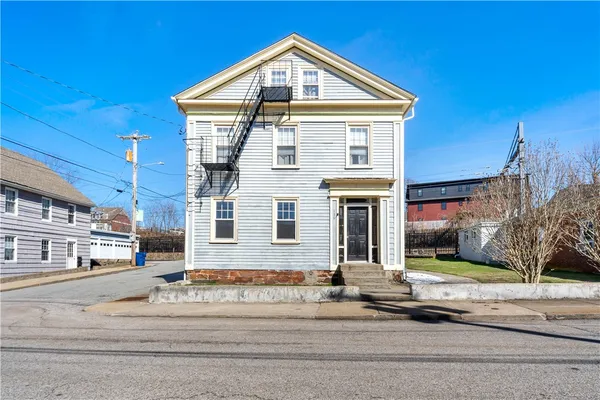 $1,650,000 | 134 Duke Street, East Greenwich, RI 02818