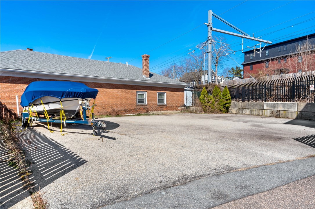 134 Duke Street East Greenwich, RI 02818 - Photo 19 of 20