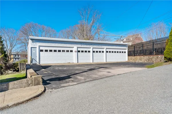 $1,650,000 | 134 Duke Street, East Greenwich, RI 02818