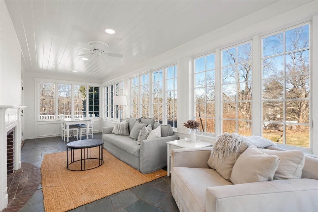 8 Washington Street Sherborn, MA 01770 - Photo 11 of 42