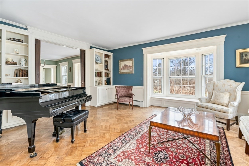 8 Washington Street Sherborn, MA 01770 - Photo 13 of 42