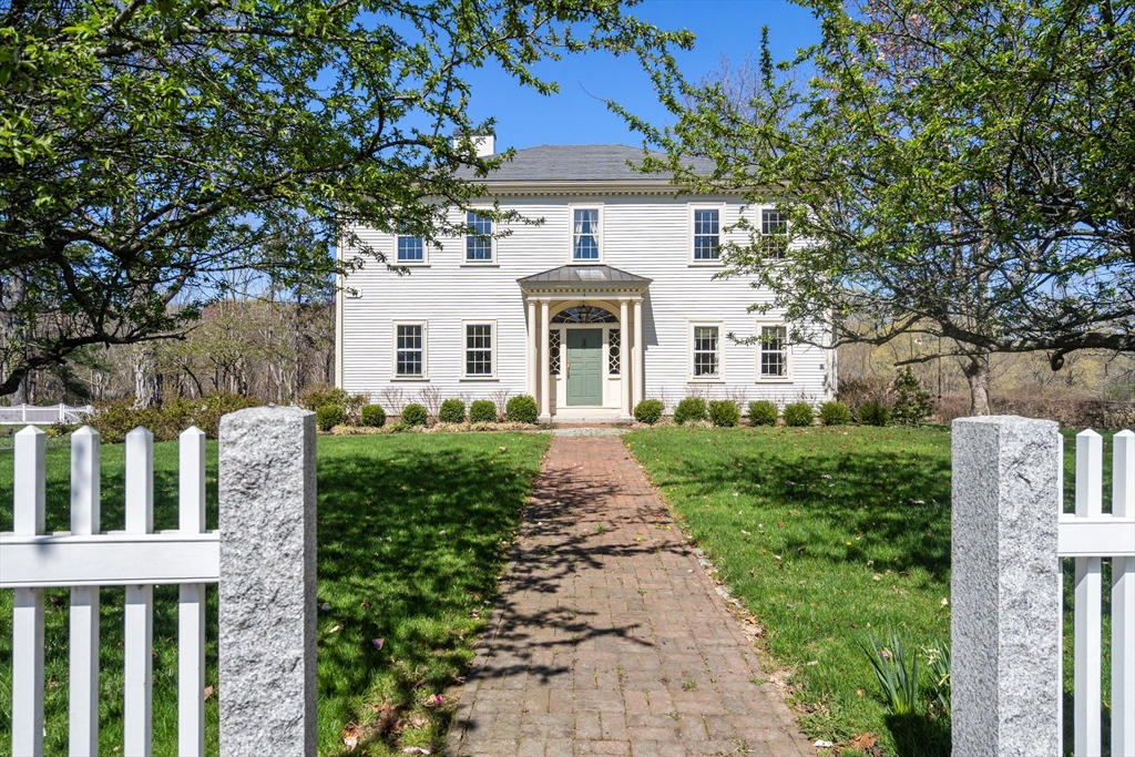 8 Washington Street Sherborn, MA 01770 - Photo 2 of 42