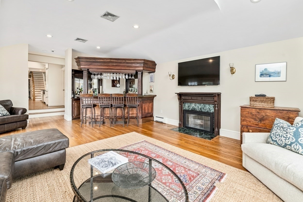 8 Washington Street Sherborn, MA 01770 - Photo 23 of 42