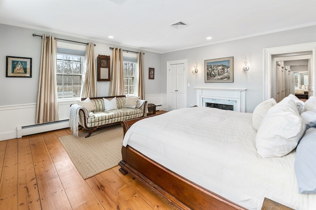 8 Washington Street Sherborn, MA 01770 - Photo 24 of 42