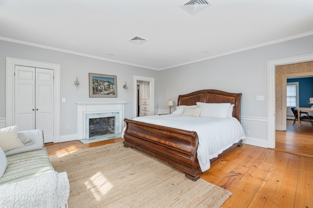 8 Washington Street Sherborn, MA 01770 - Photo 24 of 42