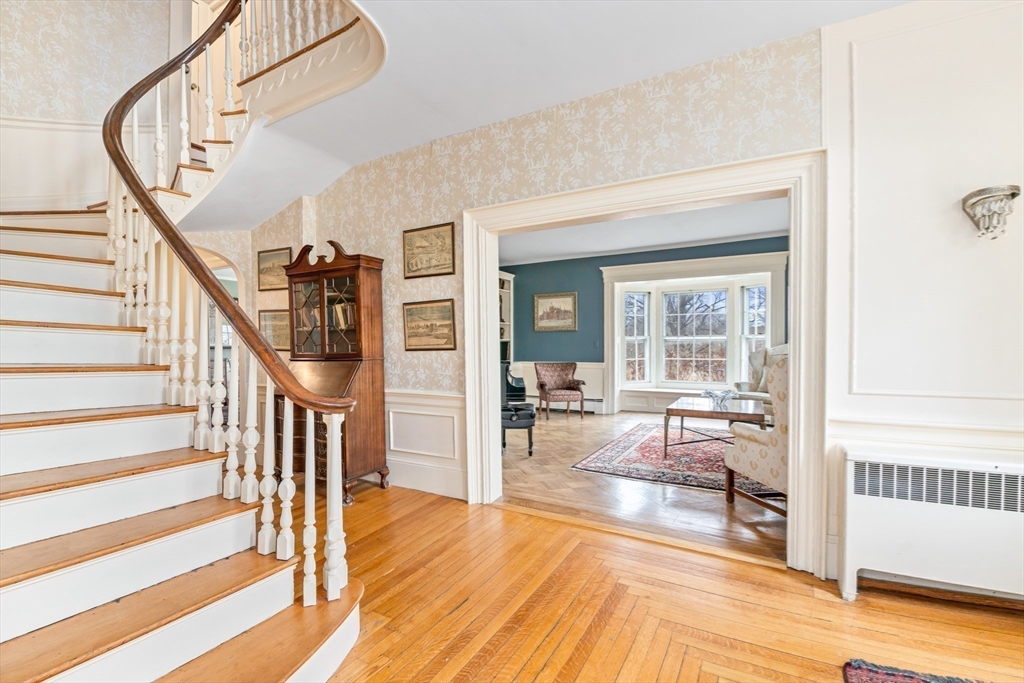 8 Washington Street Sherborn, MA 01770 - Photo 3 of 42