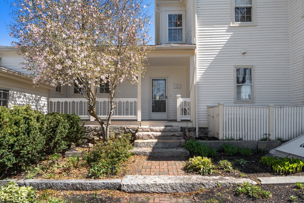 8 Washington Street Sherborn, MA 01770 - Photo 35 of 42