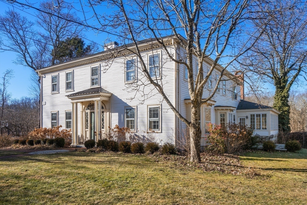8 Washington Street Sherborn, MA 01770 - Photo 38 of 42