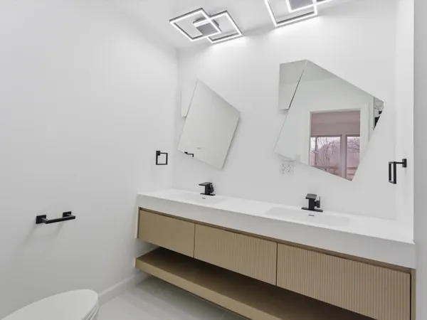 $649,000 | 1608 North Rapids Road, Manitowoc, WI 54220