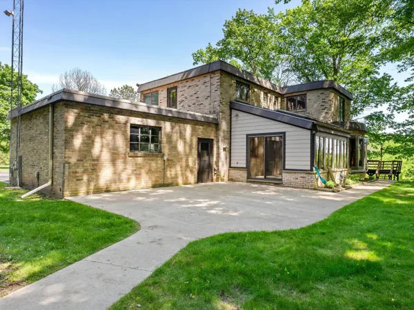 $649,000 | 1608 North Rapids Road, Manitowoc, WI 54220