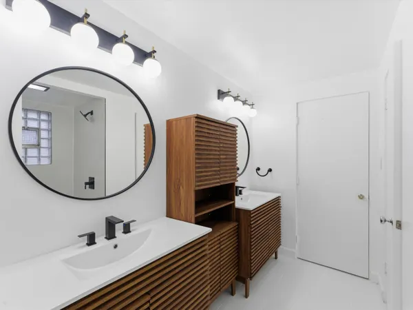 $649,000 | 1608 North Rapids Road, Manitowoc, WI 54220