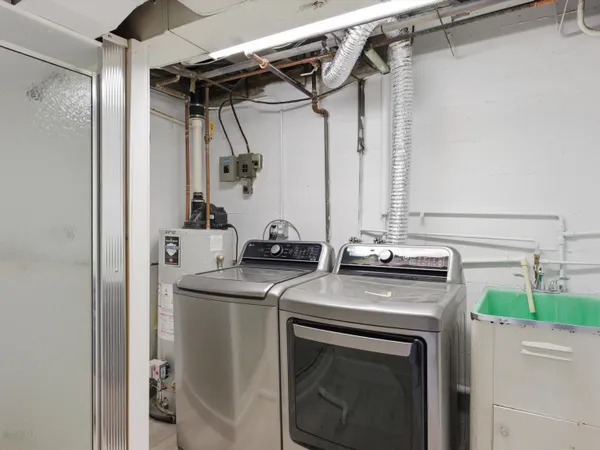 $649,000 | 1608 North Rapids Road, Manitowoc, WI 54220