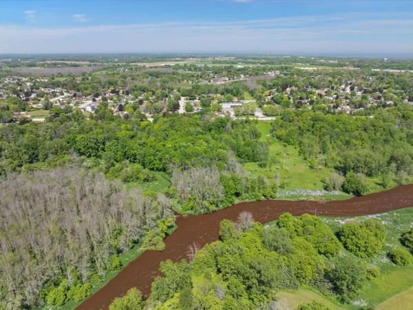 $649,000 | 1608 North Rapids Road, Manitowoc, WI 54220