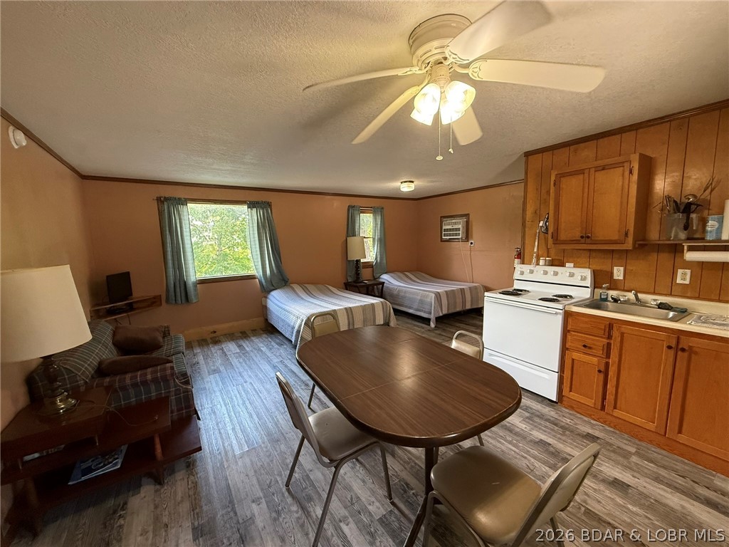 29792 Liars Loop Warsaw, MO 65355 - Photo 12 of 25