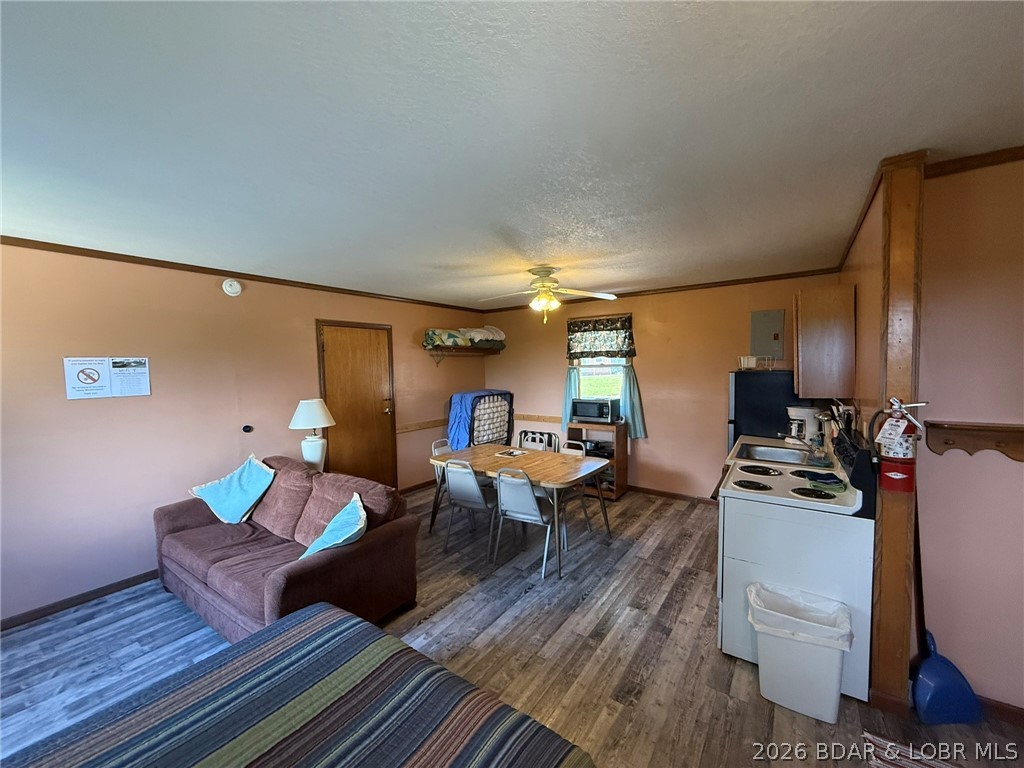 29792 Liars Loop Warsaw, MO 65355 - Photo 6 of 25