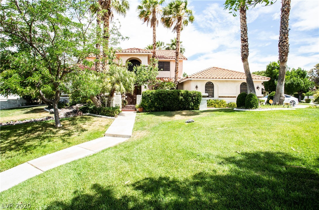 13 Pheasant Ridge Drive Henderson, NV 89014 - Photo 2 of 48 Gallery Image 2