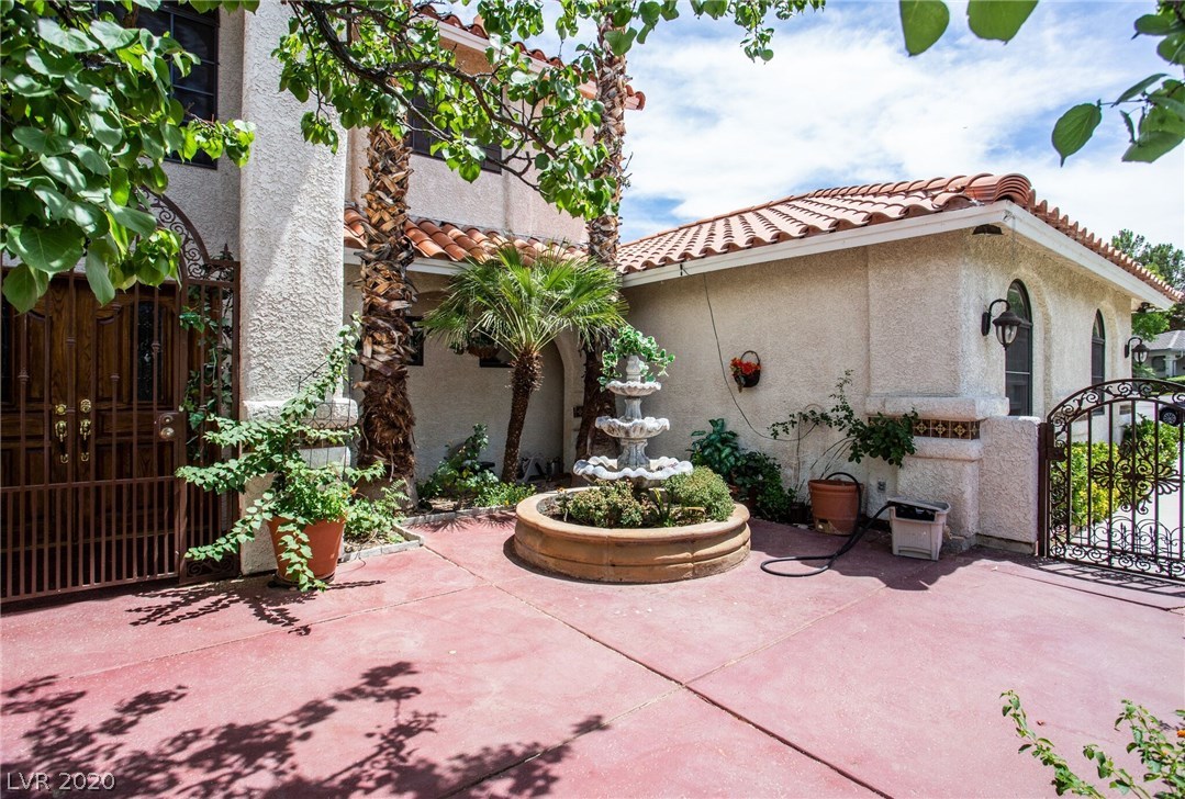 13 Pheasant Ridge Drive Henderson, NV 89014 - Photo 4 of 48 Gallery Image 4