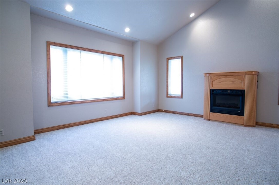 13 Pheasant Ridge Drive Henderson, NV 89014 - Photo 6 of 48 Gallery Image 6