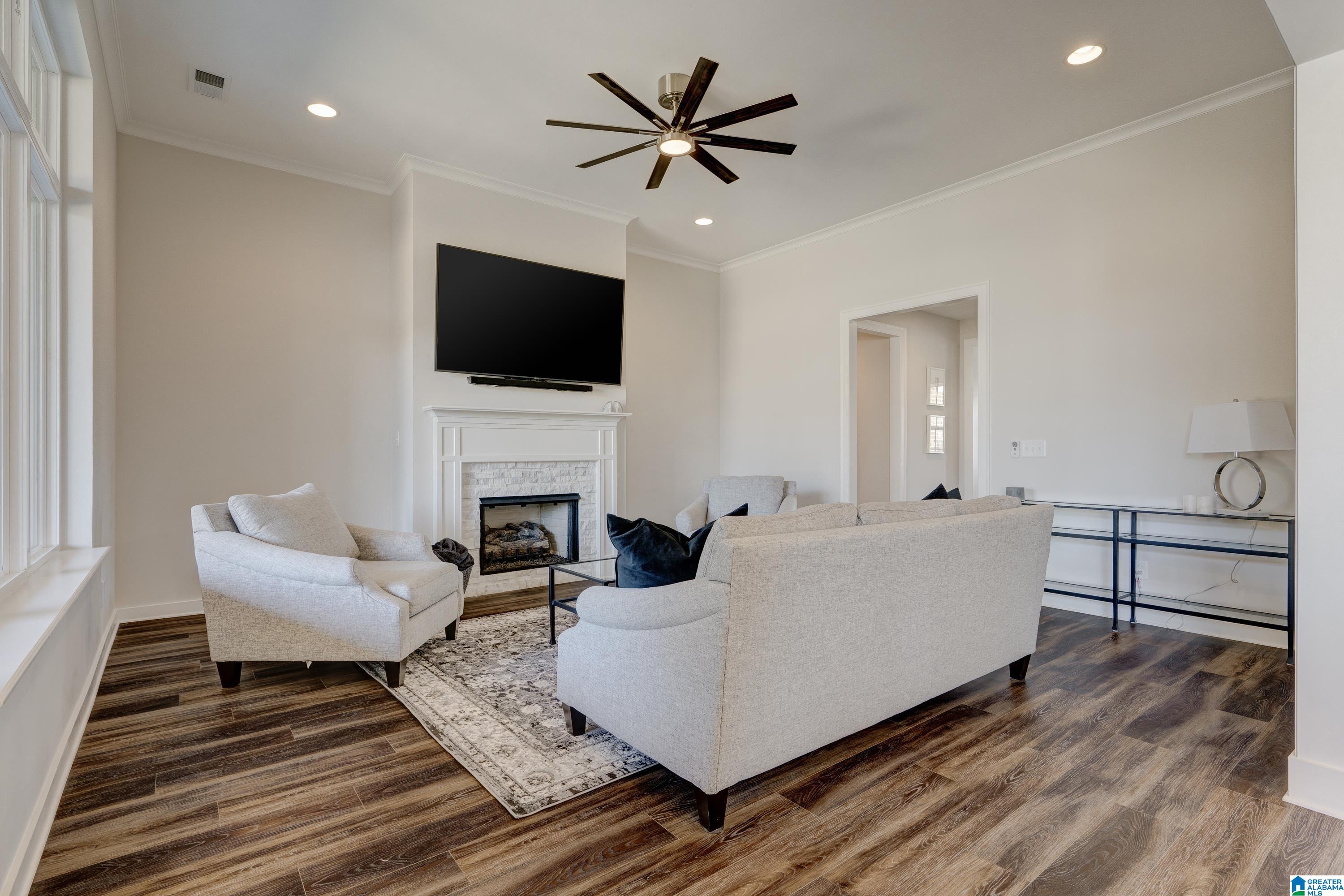 4033 Olivia Road Birmingham, AL 35244 - Photo 8 of 45
