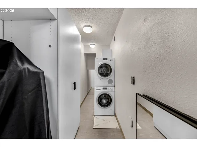 a view of washer and dryer